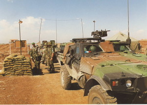 Operace Essential Harvest (Hlavní sklizeň) na území Makedonie se od 17. srpna do 10. října 2001 v sestavě britské 16. vzdušné výsadkové brigády zúčastnilo 120 českých výsadkářů