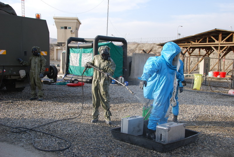 Protichemická jednotka vybavená i prostředky dekontaminace osob a materiálu v případě napadení biologickými, či chemickými zbraněmi nebo průmyslové havárie na základně, či v okolí hlavního města Kábulu. 
