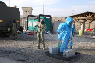 Protichemická jednotka vybavená i prostředky dekontaminace osob a materiálu v případě napadení biologickými, či chemickými zbraněmi nebo průmyslové havárie na základně, či v okolí hlavního města Kábulu. 