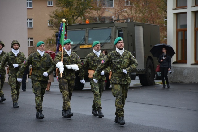 Příchod čestné jednotky