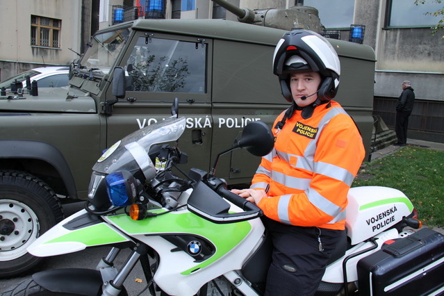 Den válečných veteránů v Armádním muzeu Žižkov, 11.11. 2013"
 (8)