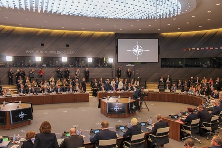 Zasedání ministrů obrany NATO se poprvé konalo v nově vybudovaném velitelství.