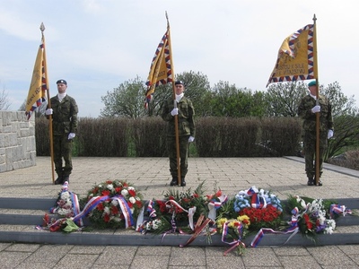 Oslavy 71. výročí osvobození byly zahájeny v Sudicích