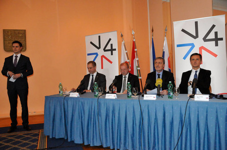 Z tiskové konference