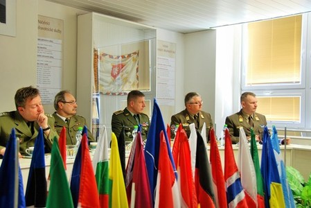 Spolupráce armád V4 funguje. Slovenští vojenští lékaři posílí český tým v Kábulu