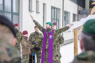 Vojáci na misi v Litvě si vytvořili vánoční trhy