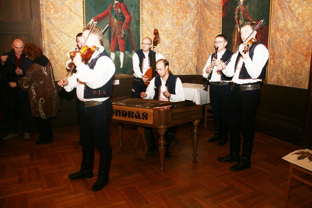V Komorním Hrádku oslavili Den válečných veterán 3