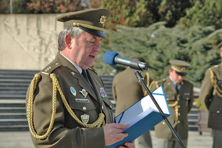 Slavnostní projev přednesl velitel posádky Brno a zástupce rektora Univerzity obrany plukovník gšt. Ing. Josef Trojan