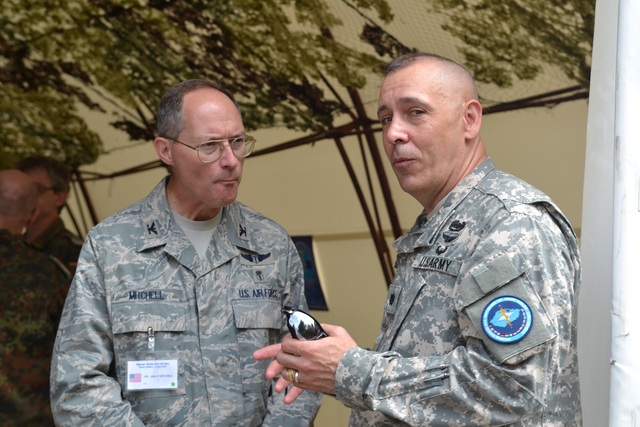 Účastníci mezinárodního cvičení Vigorous Warrior 2015