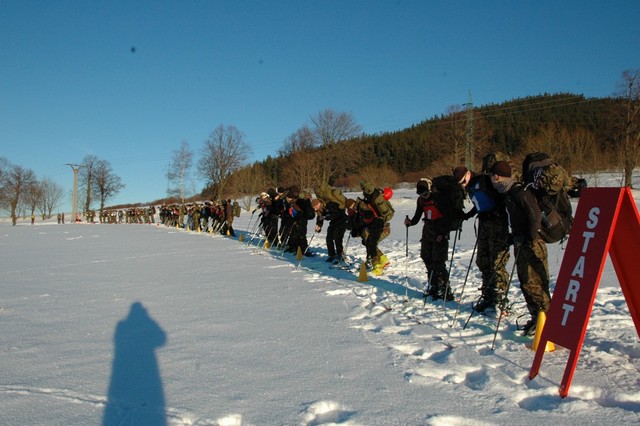 Hromadný start závodníků 