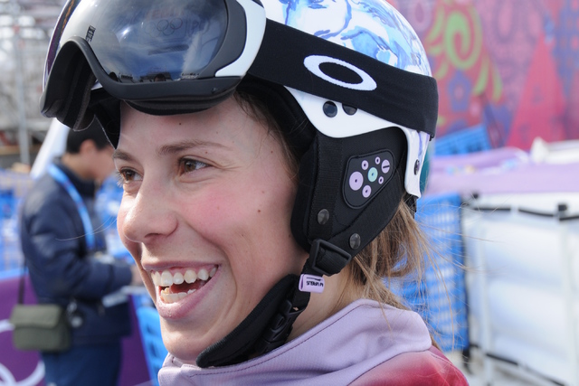 Olympijská vítězka Eva Samková nosí přilbu s vlky