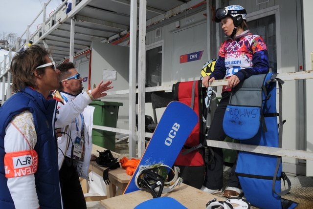 Rozhovor po tréninku, jak co na trati jet.