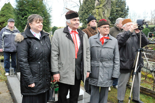 Pietní vzpomínky se účastnili i další hosté, kteří armádního generála Tomáše Sedláčka znali
