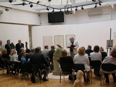 Výstava malíře Karola Molnára v Topičově salónu ukazuje obrazy z Francie a Británie