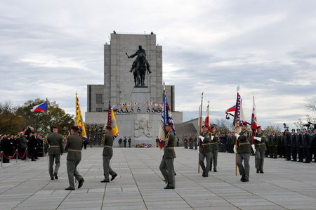 Oslavy 95. výročí samostatného státu Čechů a Slováků začaly dopoledne na Vítkově