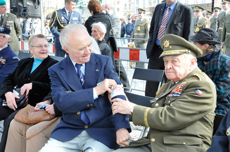 Květnové dny jsou také setkáním válečných veteránů a přímých účastníků bojů 2. sv. války