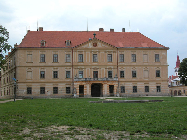 Zámek v Jemnici prochází díky smělému projektu cyriáků rozsáhlou rekonstrukcí 