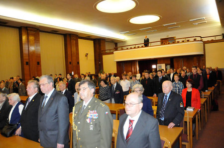 Účastníci tradičního slavnostního setkání v hlavním sále MO ČR