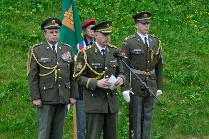 S projevem zde vystoupil zástupce náčelníka Generálního štábu AČR - Inspektor AČR generálmajor Jaroslav Kocián. Ten spolu s ředitelem KVV Ústí nad Labem plukovníkem gšt. Rostislavem Domorákem položil na popravišti smuteční věnec