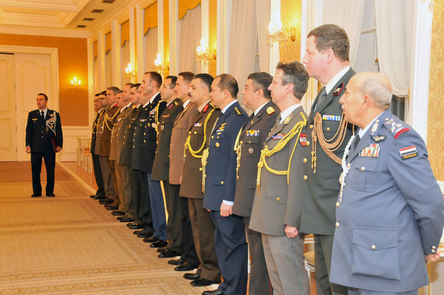 Tradiční novoroční setkání ministra obrany ČR s vojenskými a leteckými přidělenci se uskutečnilo v Lichtenštejnském paláci v Praze