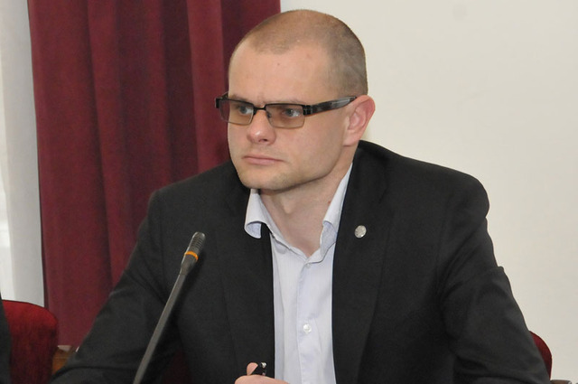 Jednání řídil předseda Výboru pro obranu David Kádner