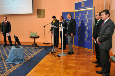 Z tiskové konference na Ministerstvu obrany České republiky