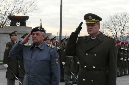 Spolupráce české a slovenské armády se zaměří i na ochranu hranic