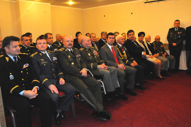 Poblahopřát oslavenci přišla do průhonického Parkhotelu celá řada významných hostů