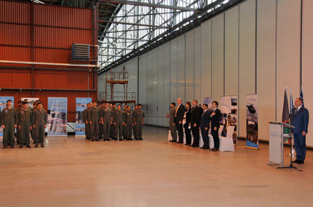 Ze slavnostního ceremoniálu předávání certifikátů v Pardubicích