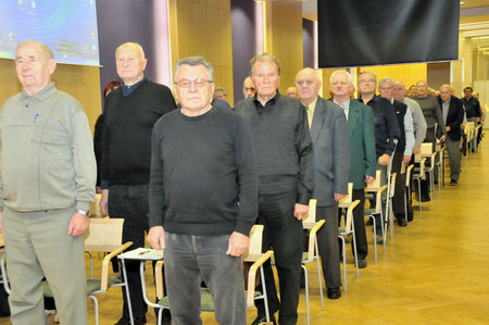 Účastníci setkání a konference v kongresovém sále DAP Praha (2)