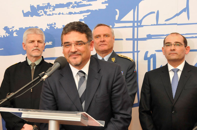 Pomoci obrannému průmyslu v zahraničí se bude snažit Tomáš Kuchta, který přišel na ministerstvo obrany z Ministerstva zahraničních věcí ČR