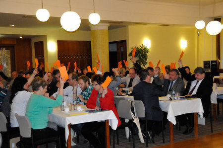 Schvalování návrhu programu sjezdu i členů pracovních komisí bylo jednomyslné