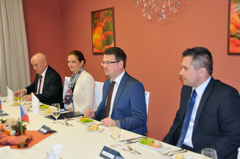 Čtyřčlennou slovenskou delegaci vedl státní tajemník MO SR Róbert Ondrejcsák