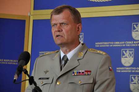 Náčelník Generálního štábu generál Bečvář především podtrhl, že armáda má enormní zájem o naplnění nosných funkcí