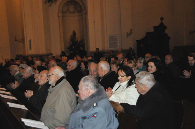 Vojenský kostel byl zaplněn vděčnými návštěvníky do posledního místečka