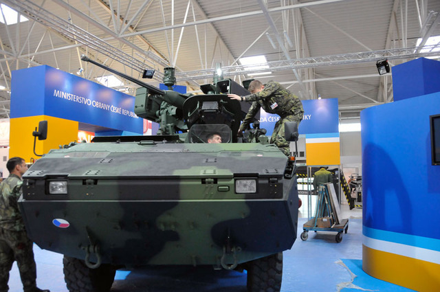 Vojáci z bučovické průzkumné čety představí své kolové bojové vozidlo PANDUR II 8x8 CZ v průzkumné verzi