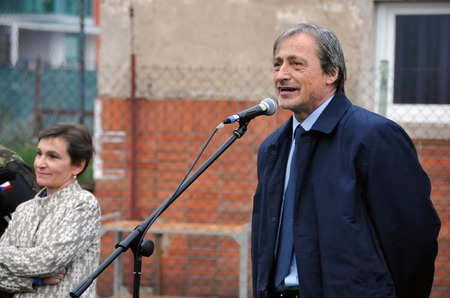 Ministr obrany Martin Stropnický poté zahájil Den s Vojenskou policií a přivítal všechny žáky i jejich pedagogy na ojedinělých ukázkách