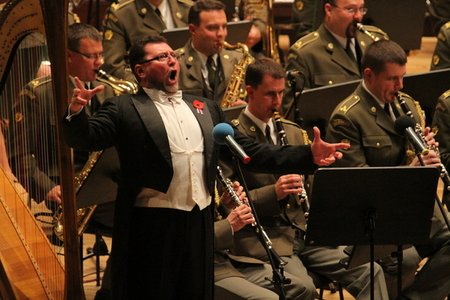  Sólista Jurij Kruglov