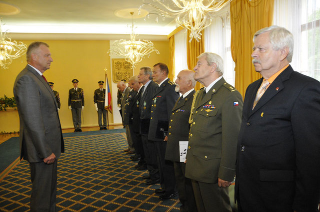 Ze slavnostního předání rezortních vyznamenání na Ministerstvu obrany ČR