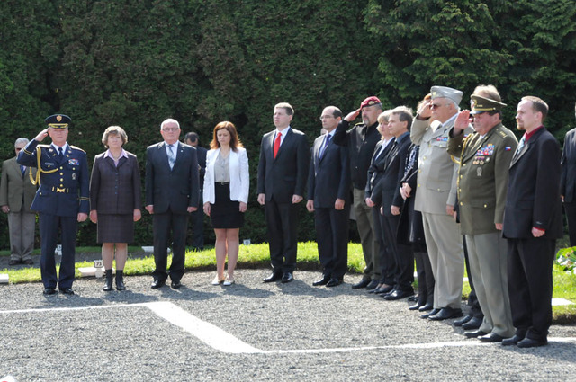 Čestní hosté pietní vzpomínky