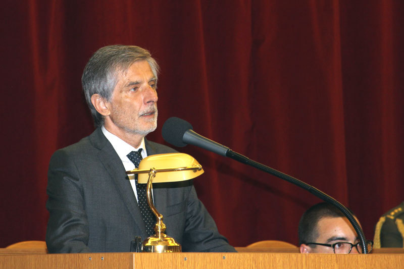 S pokorou a úctou je třeba vzdát hold hrdinům, kteří bojovali ve 2. světové válce. To byla hlavní myšlenka projevu slovenského velvyslance Petera Weisse