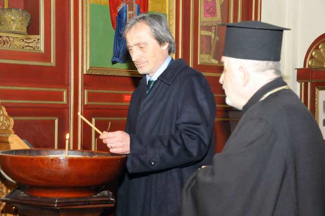 Ministra Martina Stropnického doprovázel v katedrále sv. Cyrila a Metoděje Jaroslav Šuvarský