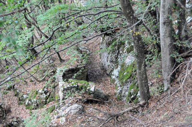 Zbytky opevnění a zákopů na Monte Baldo připomínají boje, které zde českoslovenští dobrovolníci po boku italských vojáků sváděli s rakousko-uherskými jednotkami