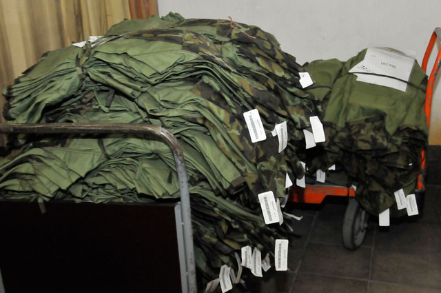 Do konce letošního roku by měla dodávka stejnokrojů 95 vytrhnout pověstný trn z paty většině vojáků, kteří netrpělivě čekají na obměnu