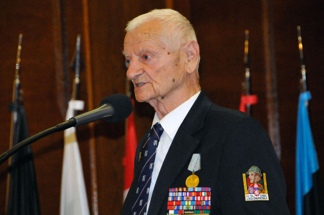 Slavnostní shromáždění uzavřel místopředseda ČsOL Tichomír Mirkovič