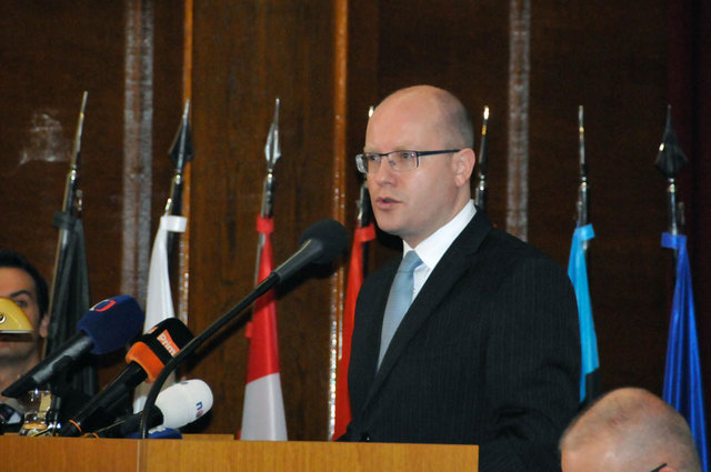 Z projevu premiéra Bohuslava Sobotky vyplynulo, že jeho vláda věnuje ve své práci nejvyšší prioritu zajištění bezpečnosti státu