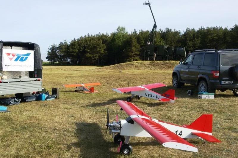 Specialisté s bezpilotními letouny nacvičovali alianční součinnost nad Baltským mořem