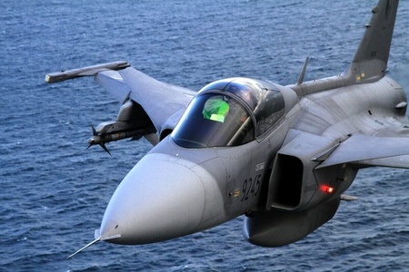 Bojový letoun JAS-39C Gripen