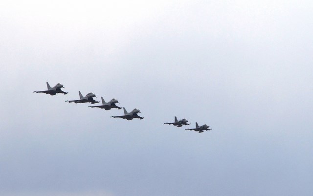 EF Typhoon a JAS-39 Gripen