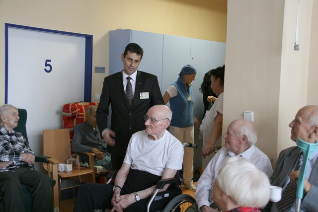 Náměstek ministryně obrany mezi válečnými veterány